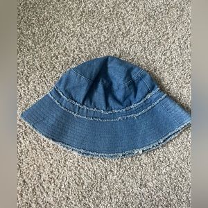 Urban outfitters bucket hat